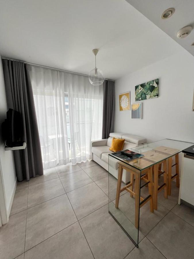 Bristol Sunset Beach Private Apartment Corralejo Exterior photo